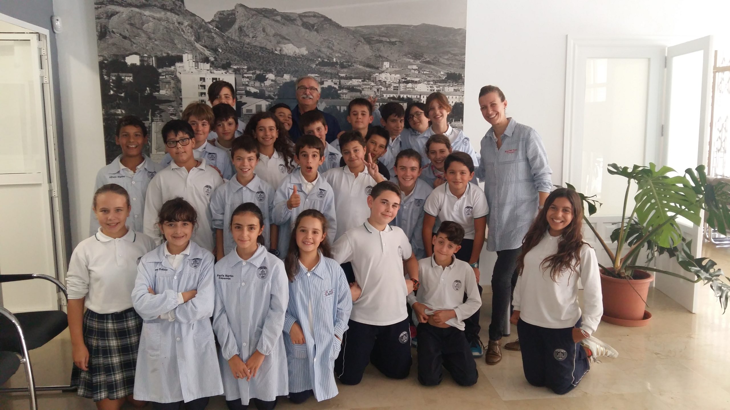 Ricardo Canalejas inaugura el English Time Lab del Colegio Santa Ana