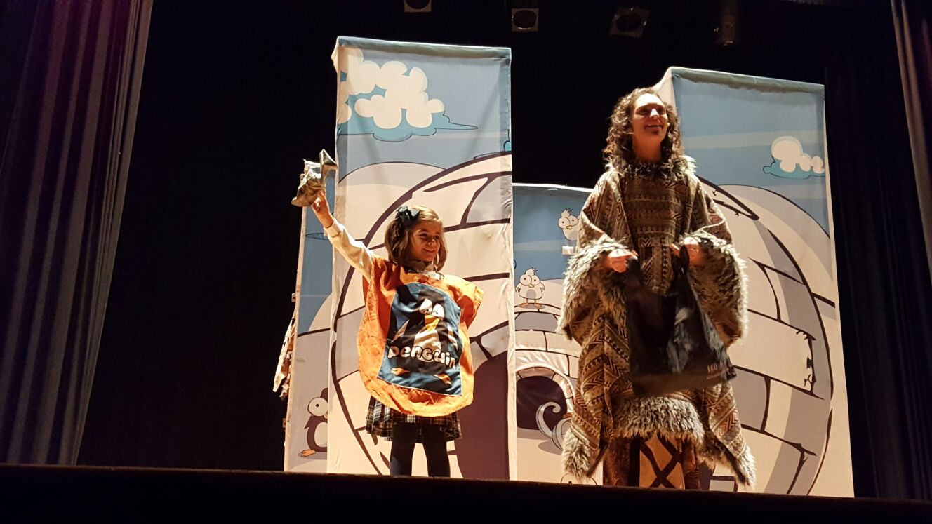 English Time Project: «Igloo» de Forum Theatre, en la Casa de la Cultura